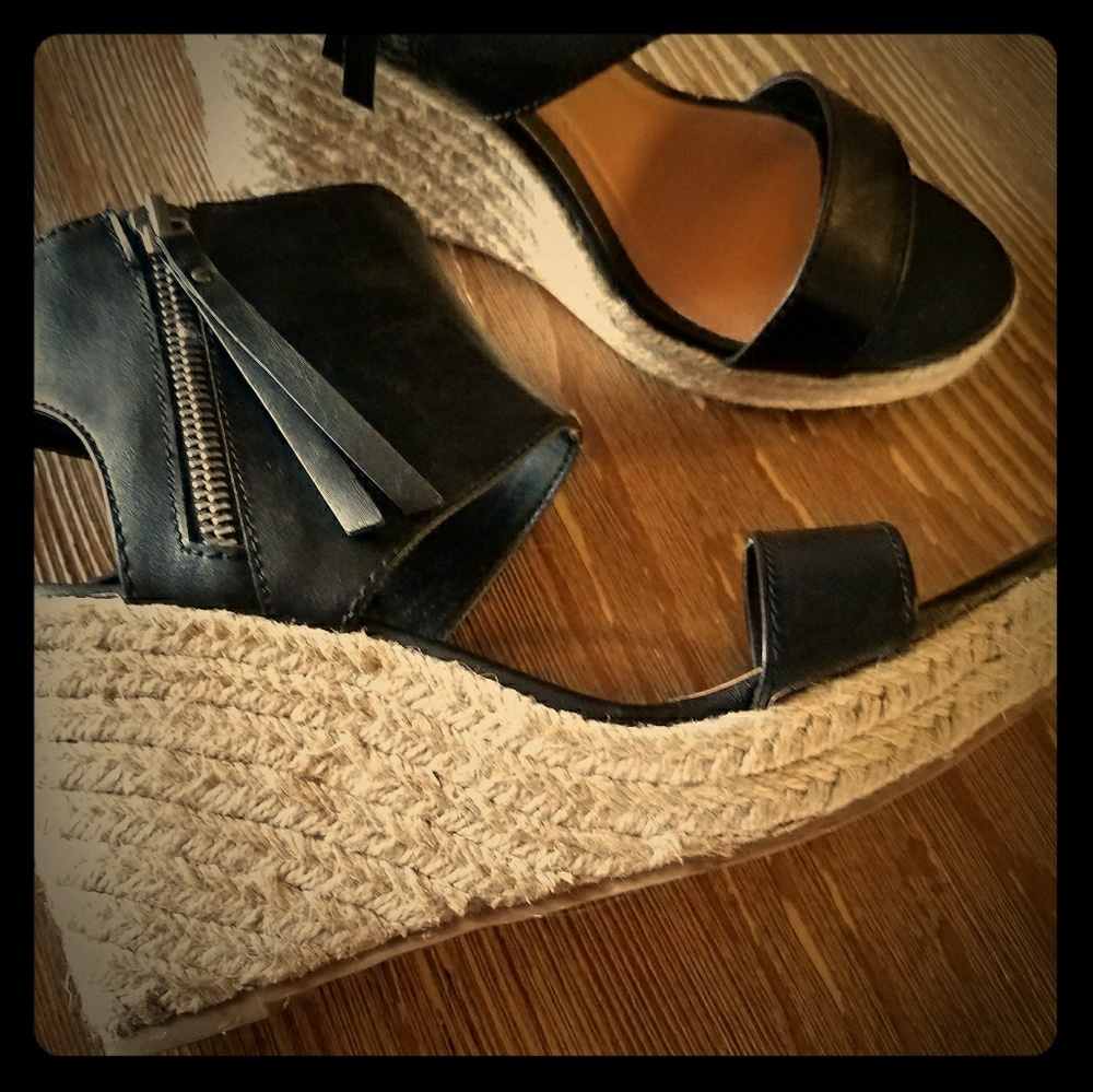 | dv | kolie espadrille sandals